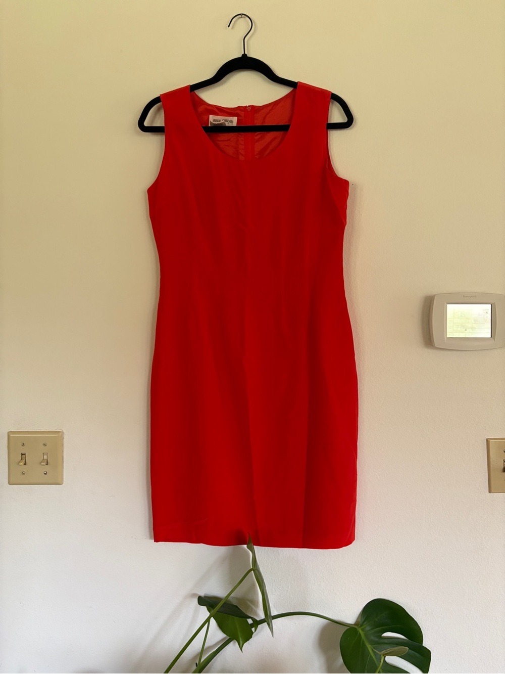 🆕Hugo Buscati Silk Sheath Dress